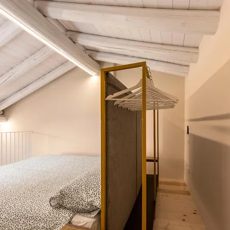 公寓 La Casa Della Maestra Carolina Ottiglio