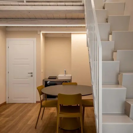 Lägenhet La Casa Della Maestra Carolina Ottiglio